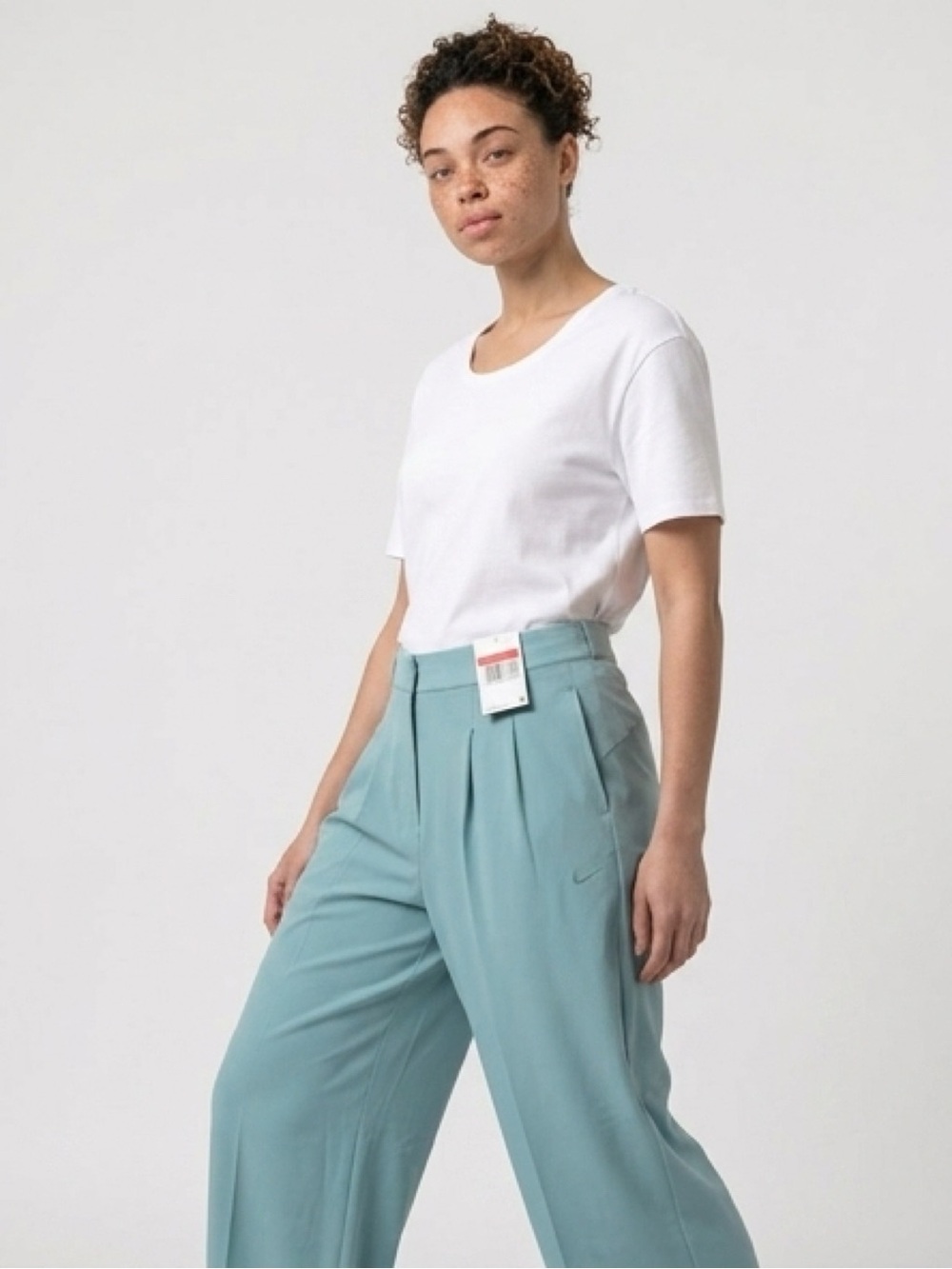 Nike Dri-FIT Loose Fit Pants in Light Teal